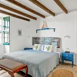 Traditional Canary House Next To The Poris de Abona